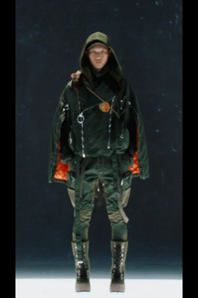 Look 22
